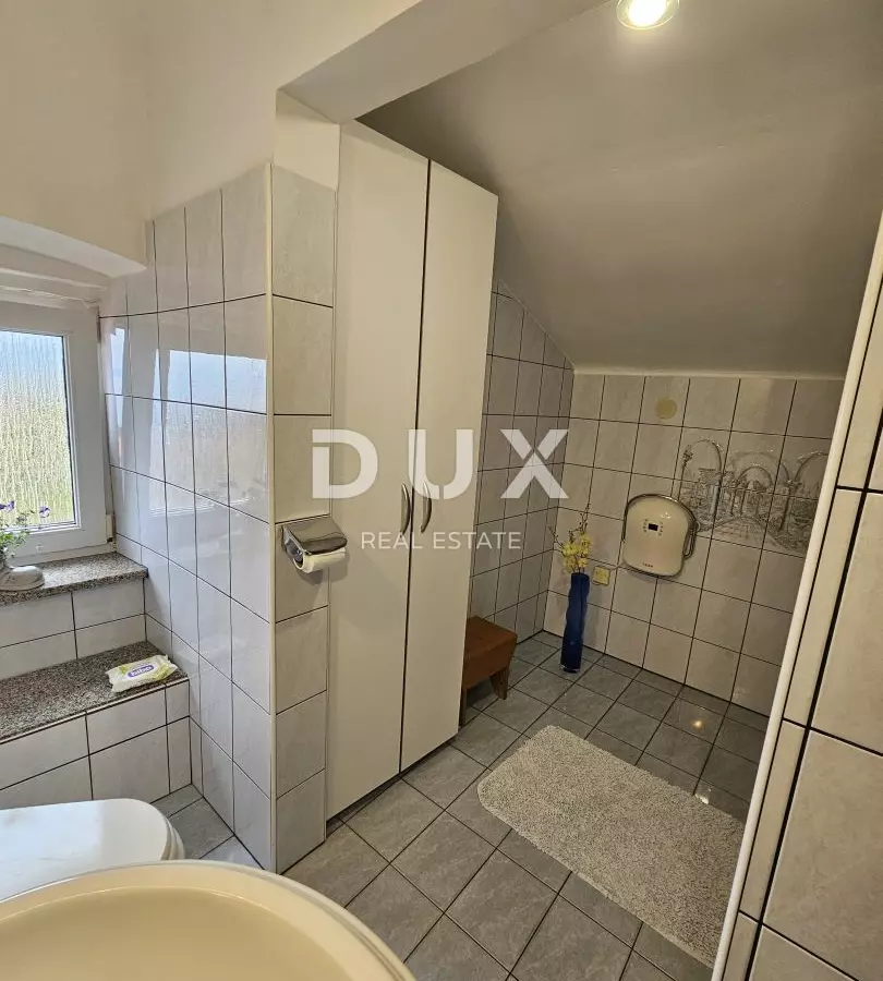 2-bedroom Apartment In Volosko, Croatia (94 M²)