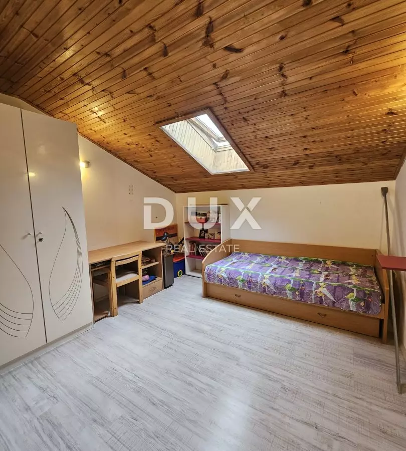 2-bedroom Apartment In Volosko, Croatia (94 M²)