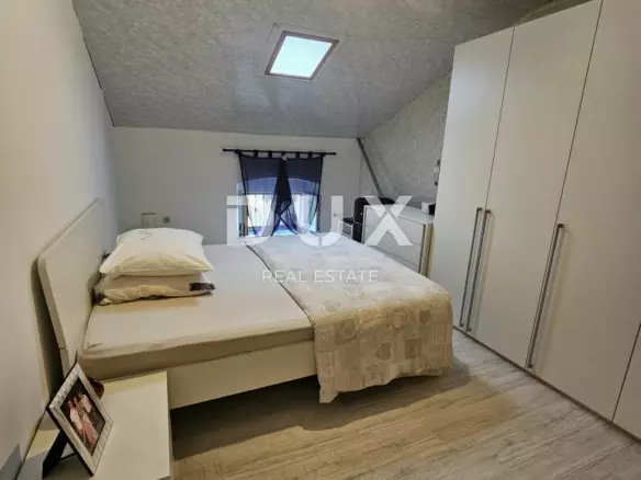 2-bedroom Apartment In Volosko, Croatia (94 M²)