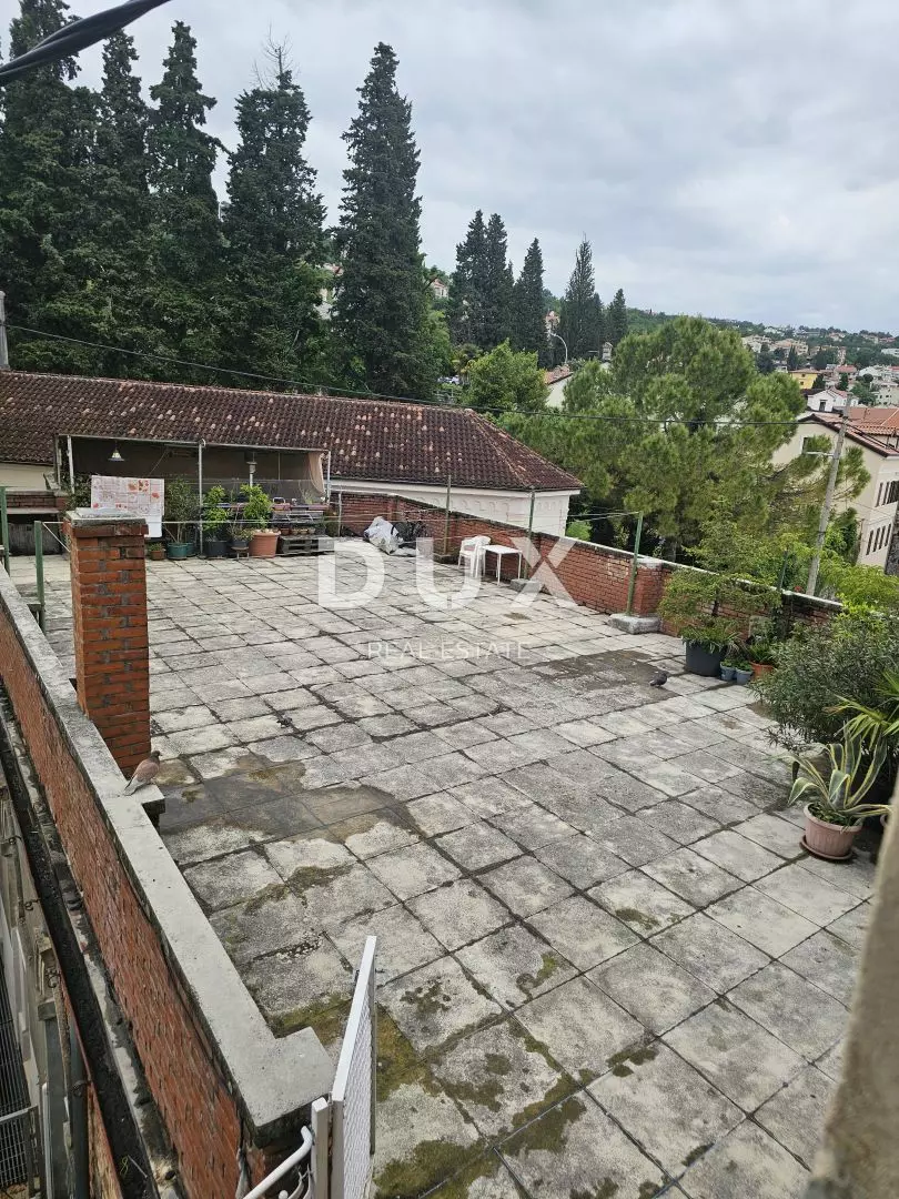 2-bedroom Apartment In Volosko, Croatia (94 M²)
