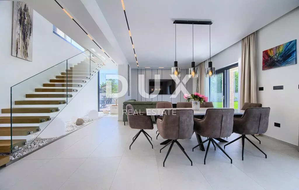 3-bedroom Detached House In Labin, Croatia (198,4 M²)