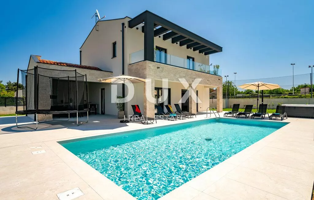 3-bedroom Detached House In Labin, Croatia (198,4 M²)