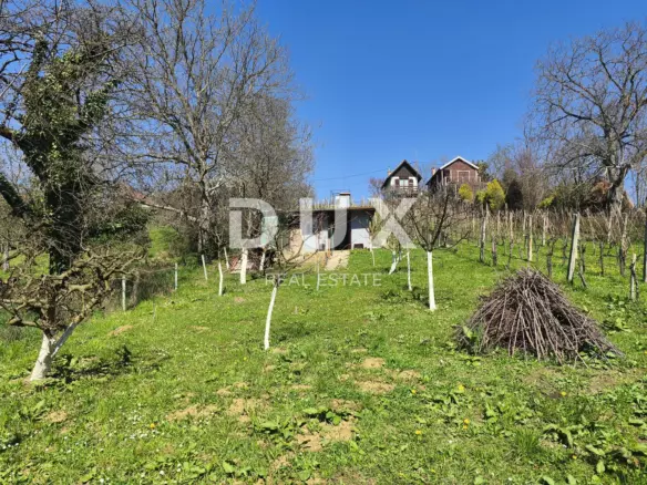 Land In Mikulići, Croatia (668 M²)