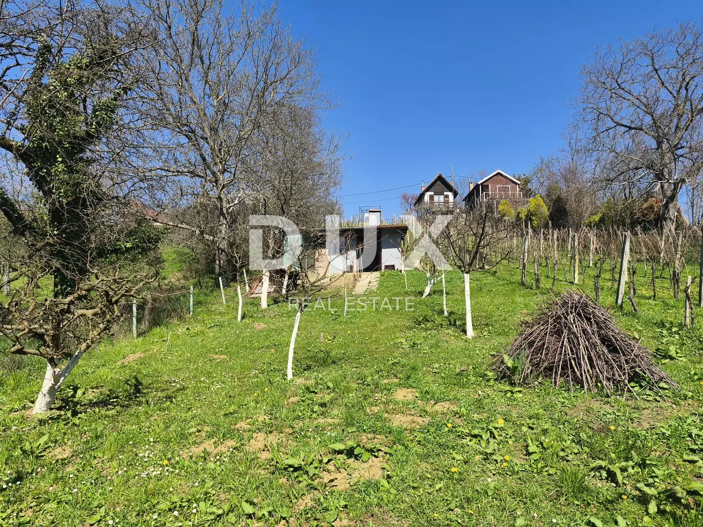 Land In Mikulići, Croatia (668 M²)