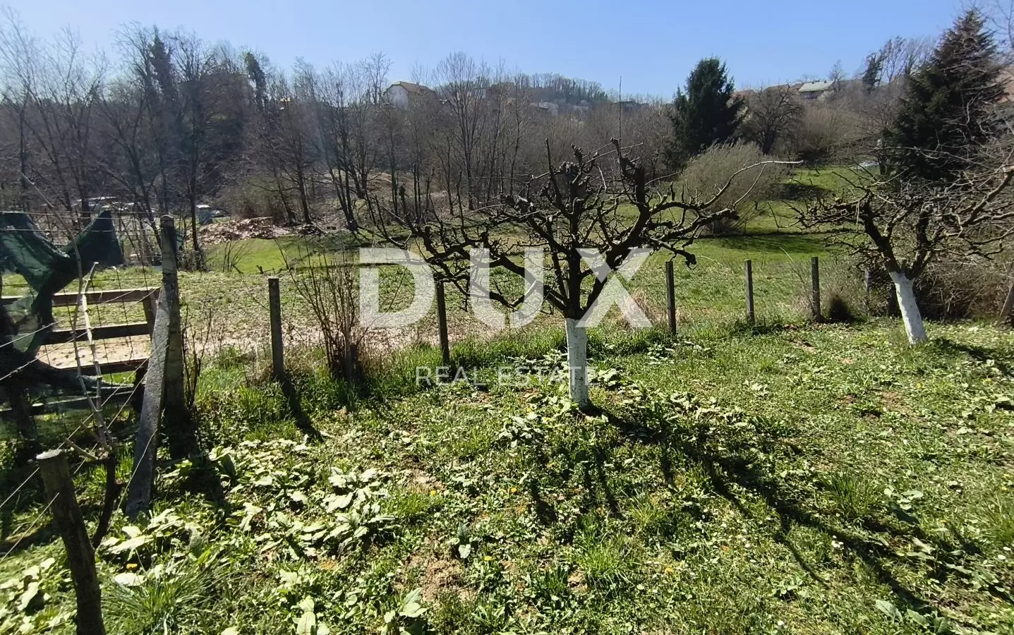 Land In Mikulići, Croatia (668 M²)