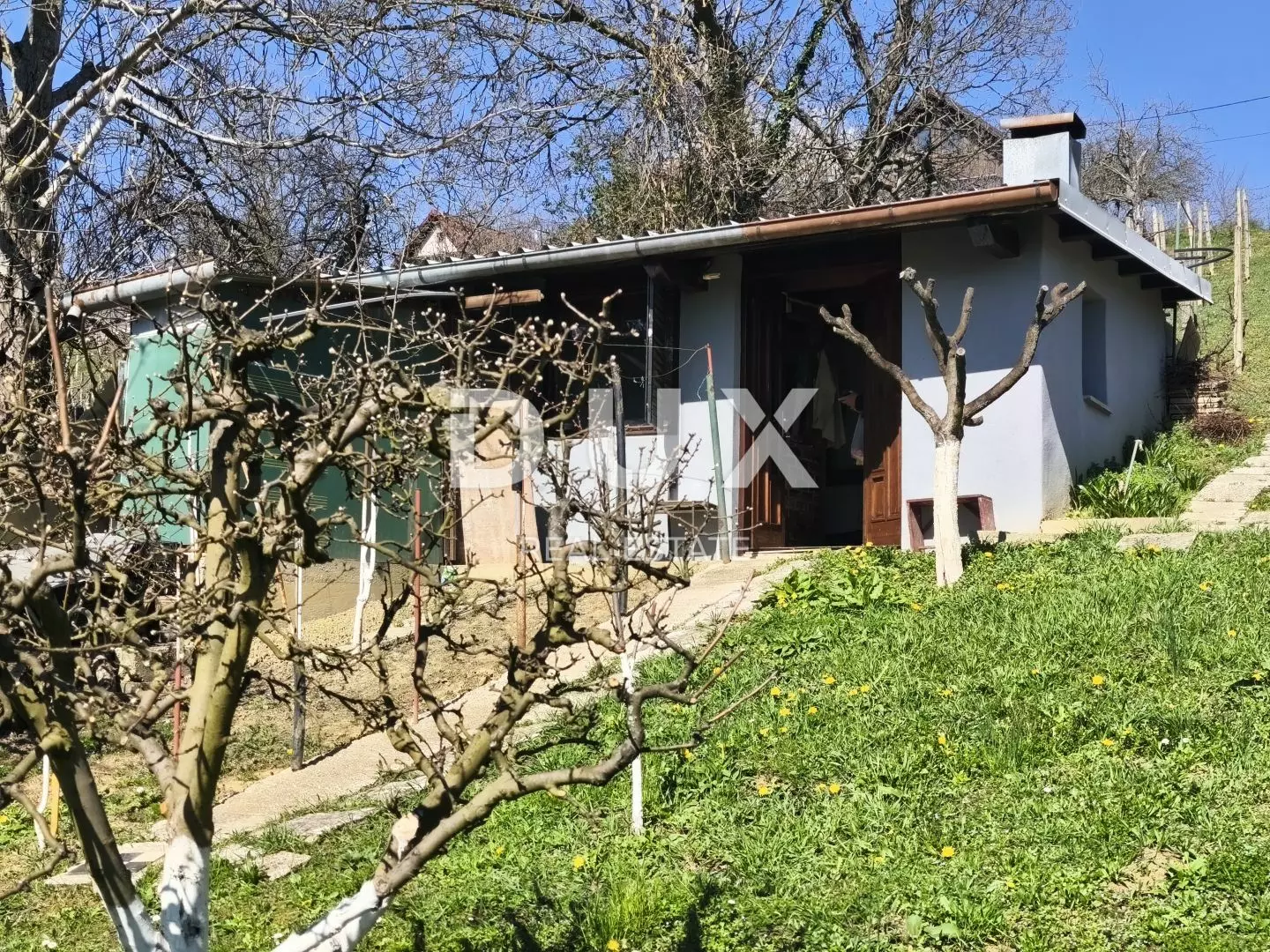 Land In Mikulići, Croatia (668 M²)