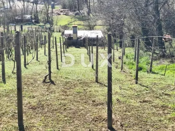 Land In Mikulići, Croatia (668 M²)