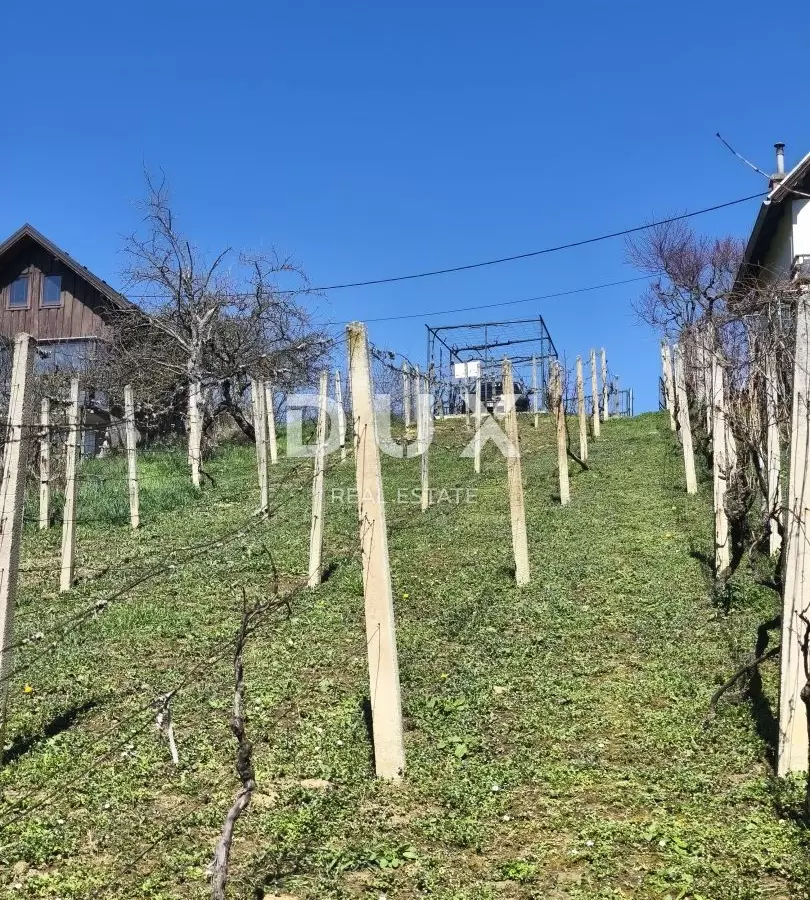 Land In Mikulići, Croatia (668 M²)