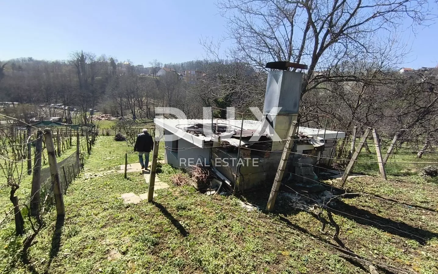 Land In Mikulići, Croatia (668 M²)