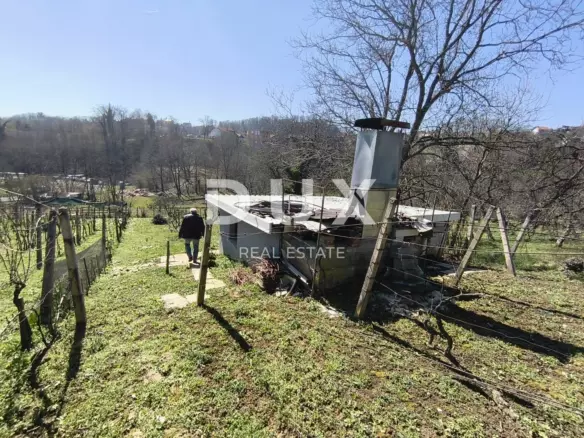 Land In Mikulići, Croatia (668 M²)