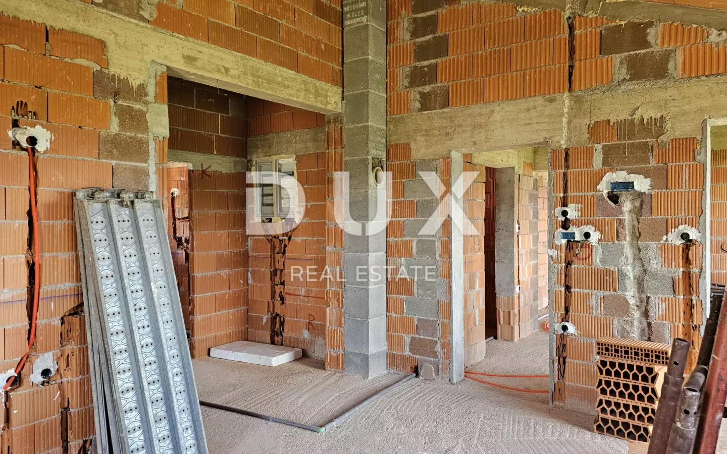 3-bedroom Apartment In Viškovo, Croatia (107 M²)