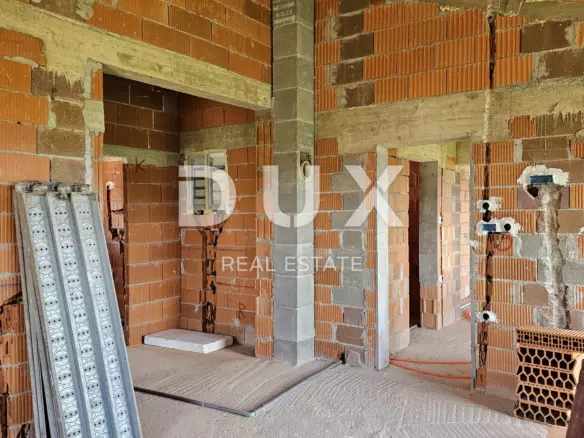 3-bedroom Apartment In Viškovo, Croatia (107 M²)