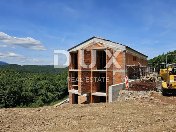 3-bedroom Apartment In Viškovo, Croatia (107 M²)