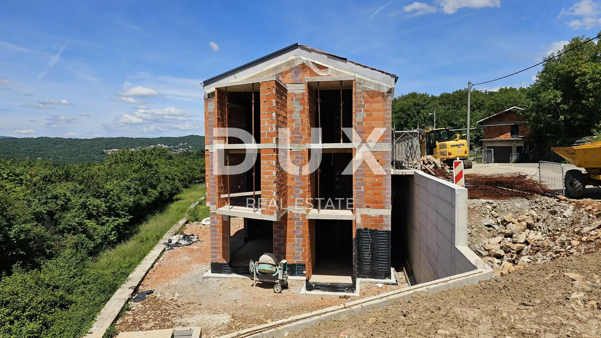 3-bedroom Apartment In Viškovo, Croatia (107 M²)