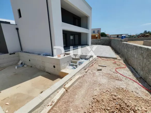 4-bedroom Villa In Mulo, Croatia (279,64 M²)
