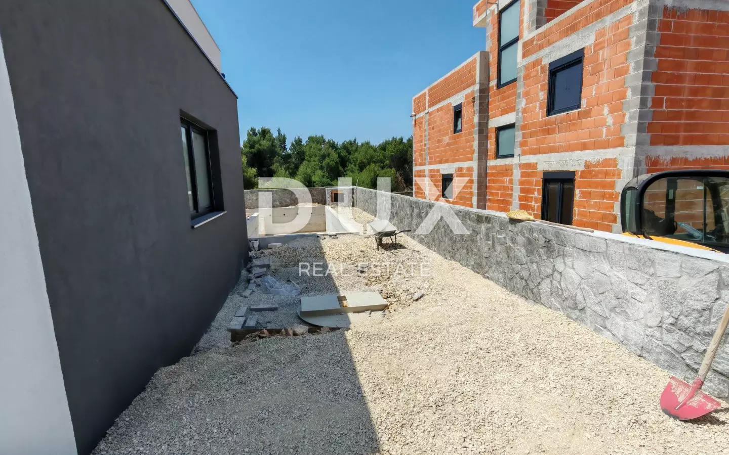 4-bedroom Villa In Mulo, Croatia (279,64 M²)