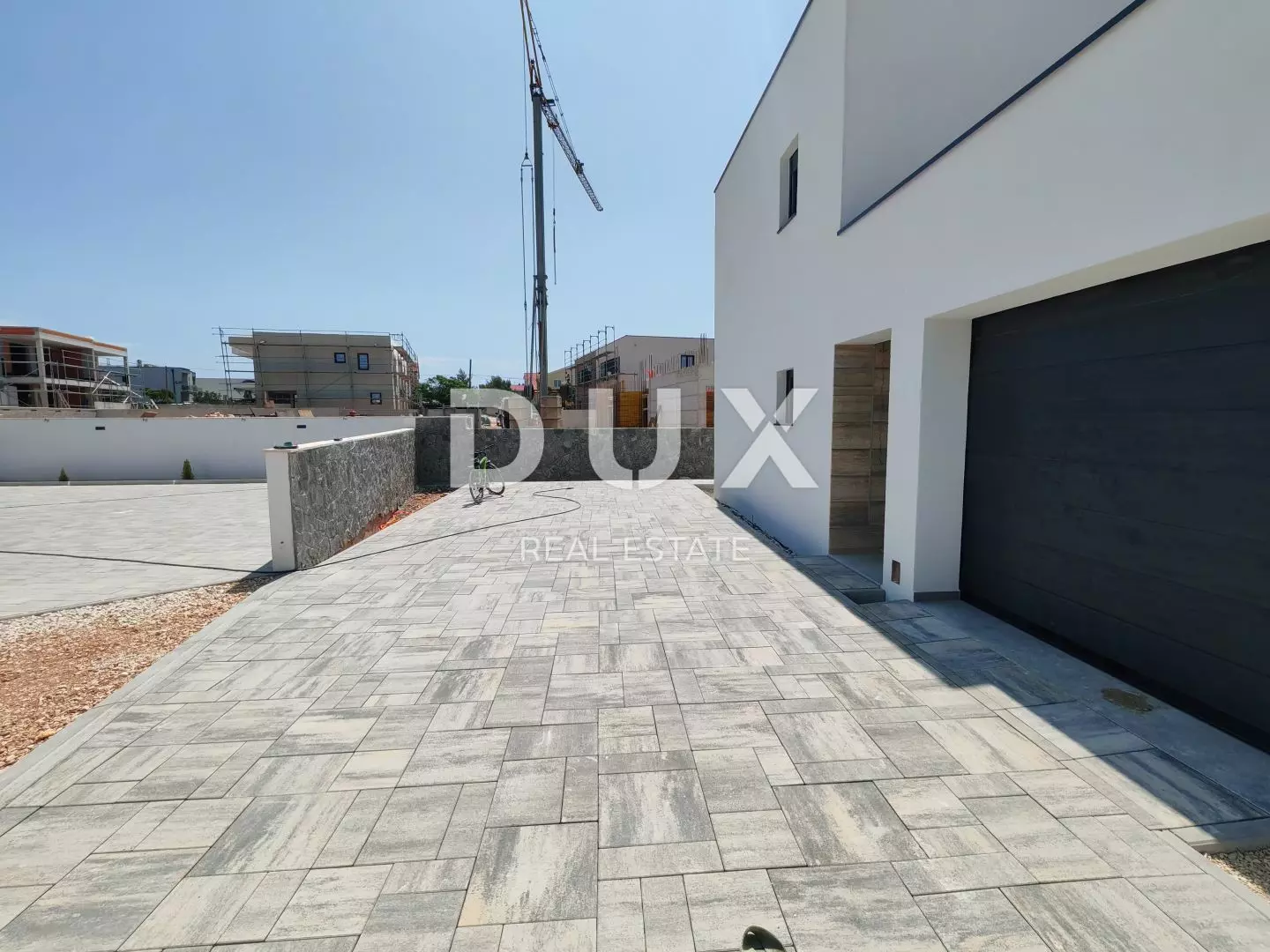 4-bedroom Villa In Mulo, Croatia (279,64 M²)