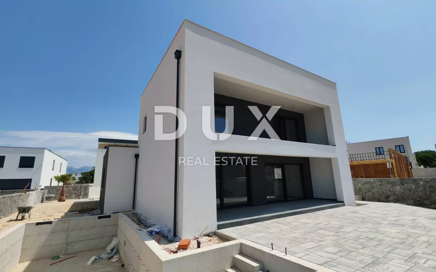 4-bedroom Villa In Mulo, Croatia (279,64 M²)