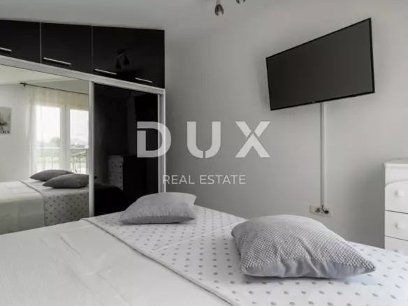 5-bedroom Villa In Kaštel Štafilić, Croatia (277 M²)