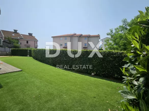 3-bedroom Apartment In Trinajstići, Croatia (111 M²)