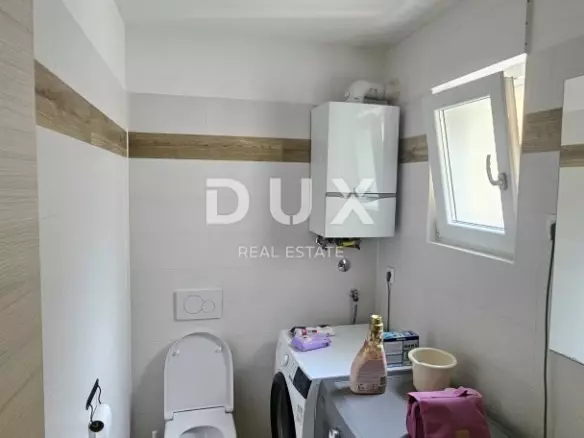 3-bedroom Apartment In Trinajstići, Croatia (111 M²)