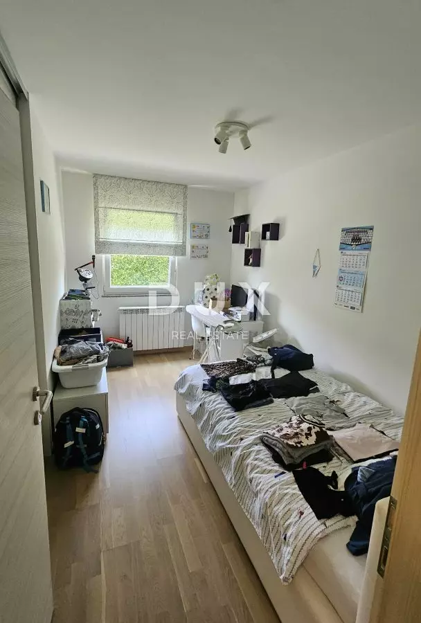 3-bedroom Apartment In Trinajstići, Croatia (111 M²)