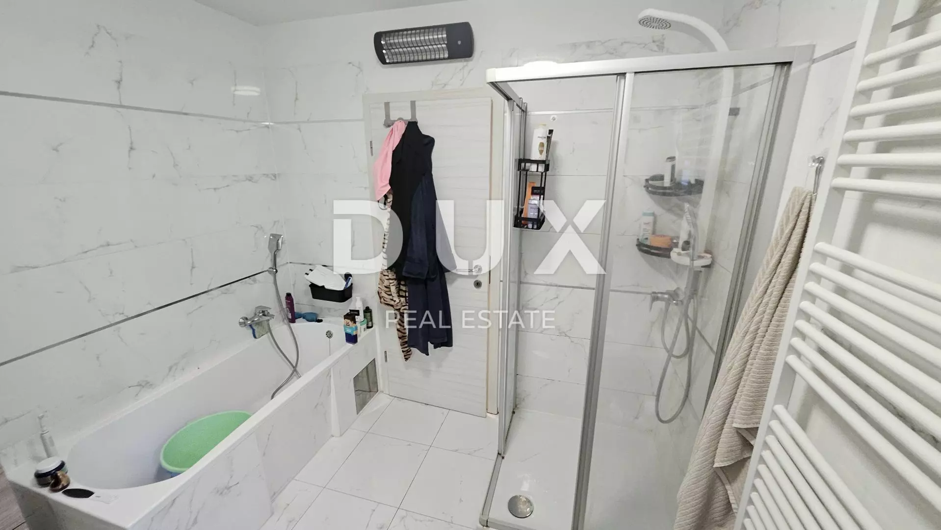3-bedroom Apartment In Trinajstići, Croatia (111 M²)