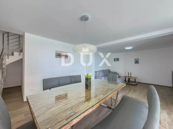 3-bedroom Villa In Medulin, Croatia (277 M²)