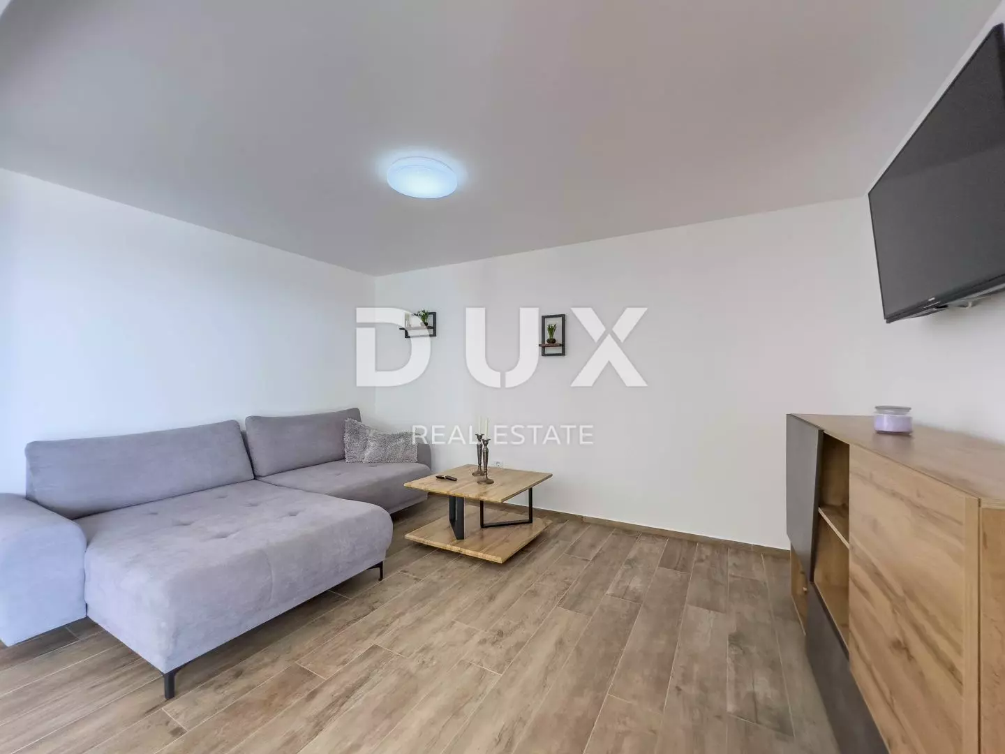 3-bedroom Villa In Medulin, Croatia (277 M²)