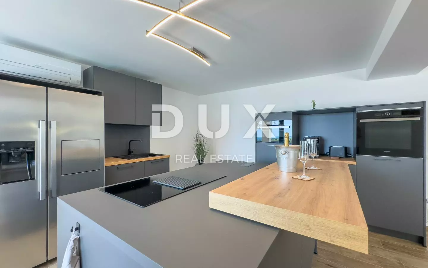 3-bedroom Villa In Medulin, Croatia (277 M²)
