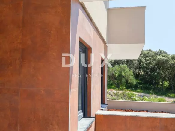 2-bedroom Apartment In Lun, Croatia (123 M²)
