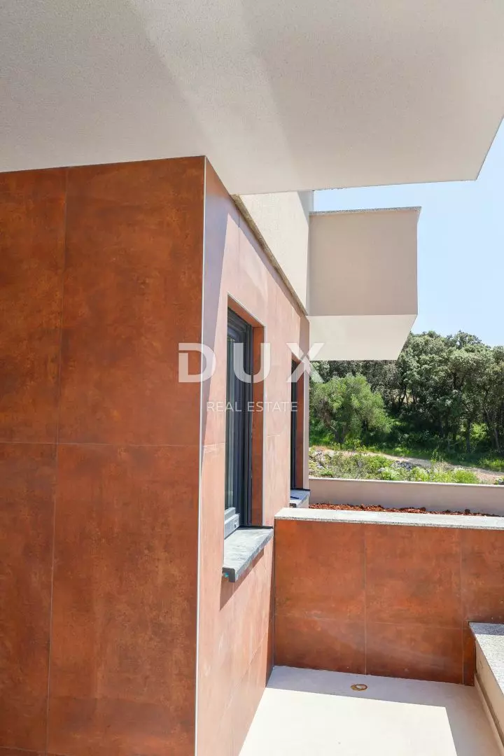 2-bedroom Apartment In Lun, Croatia (123 M²)