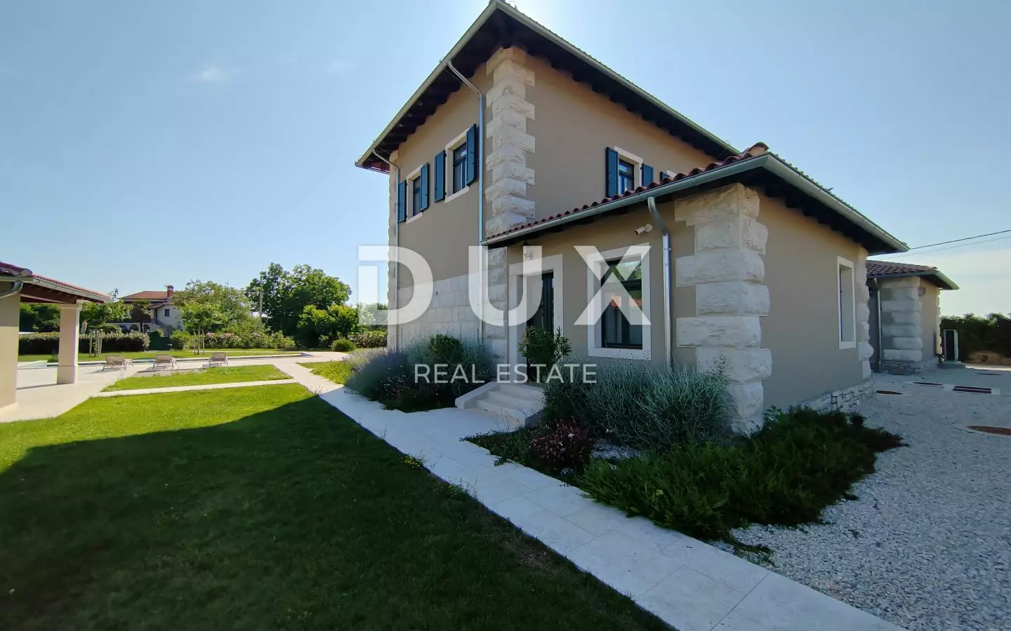 3-bedroom Villa In Poreč, Croatia (282 M²)