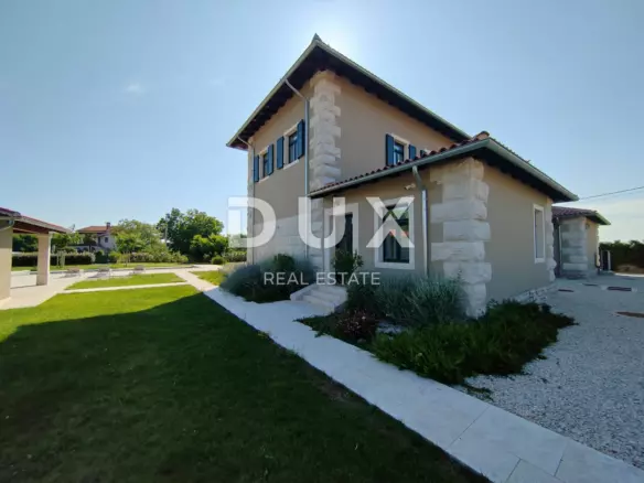 3-bedroom Villa In Poreč, Croatia (282 M²)