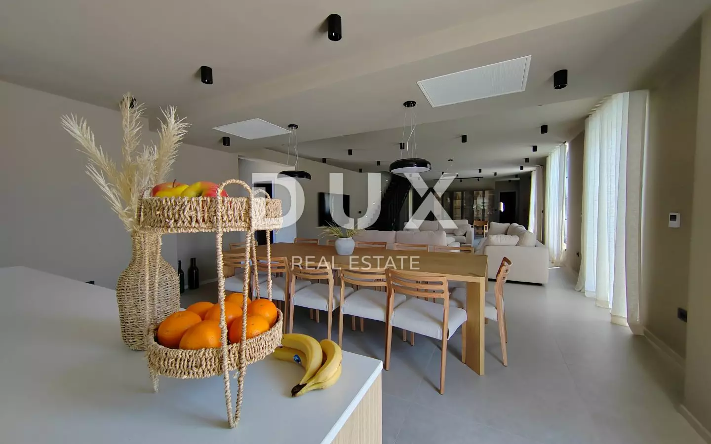 5-bedroom Villa In Poreč, Croatia (320 M²)