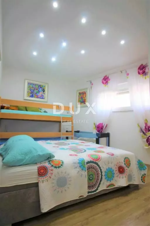 3-bedroom Apartment In Košljun, Croatia (98 M²)