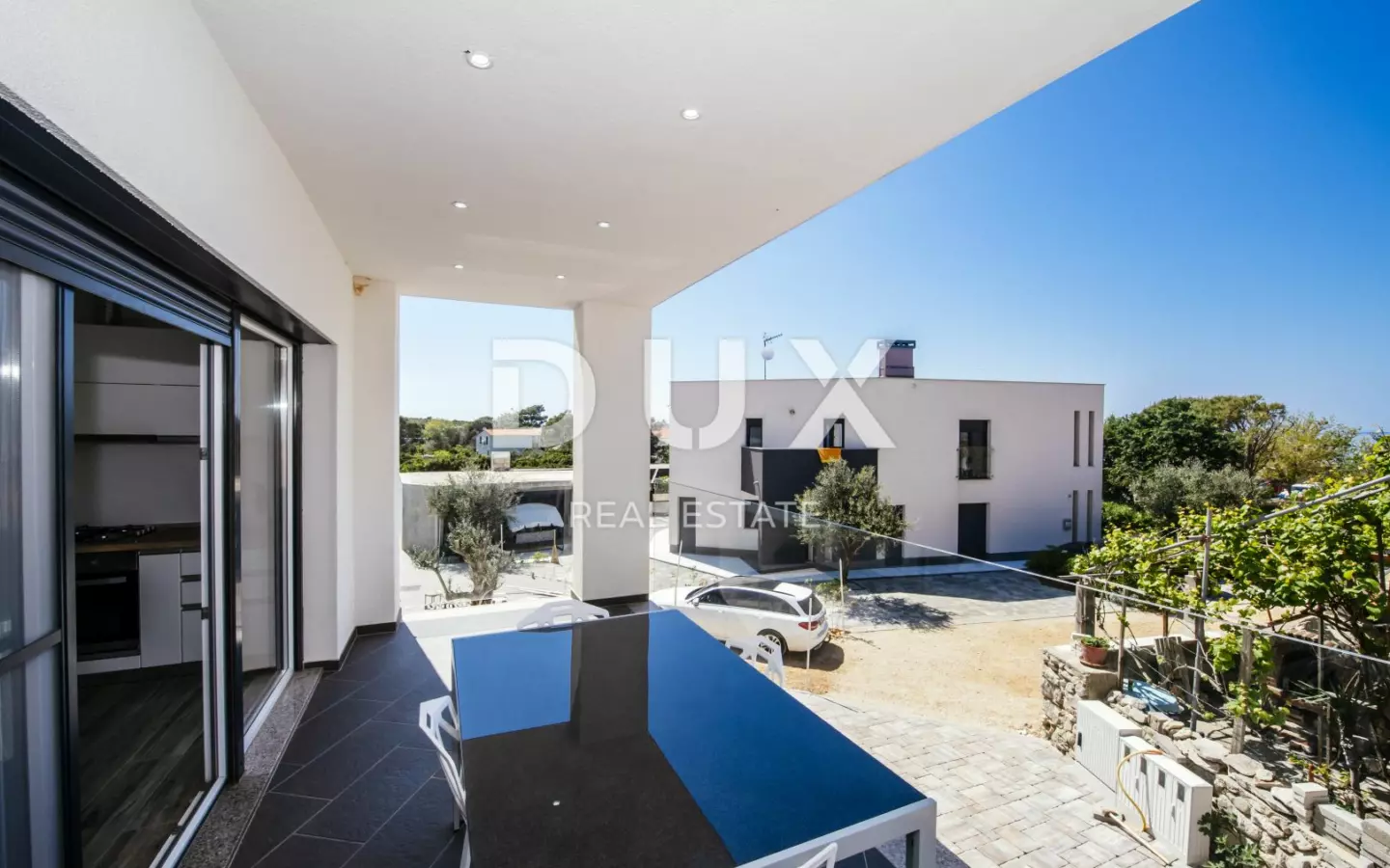 2-bedroom Apartment In Košljun, Croatia (92 M²)