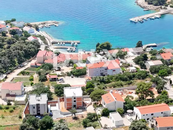 2-bedroom Apartment In Lun, Croatia (104 M²)