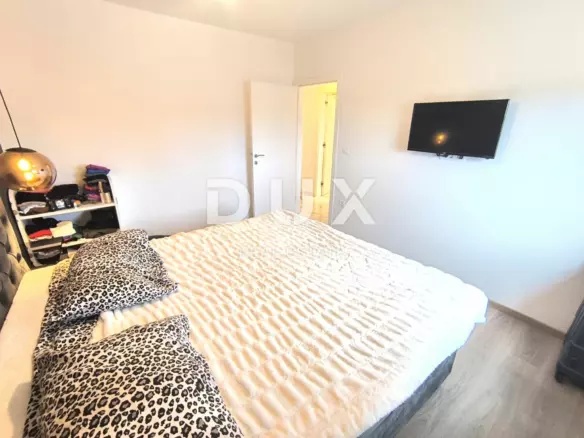2-bedroom Apartment In Valdebek, Croatia (53 M²)