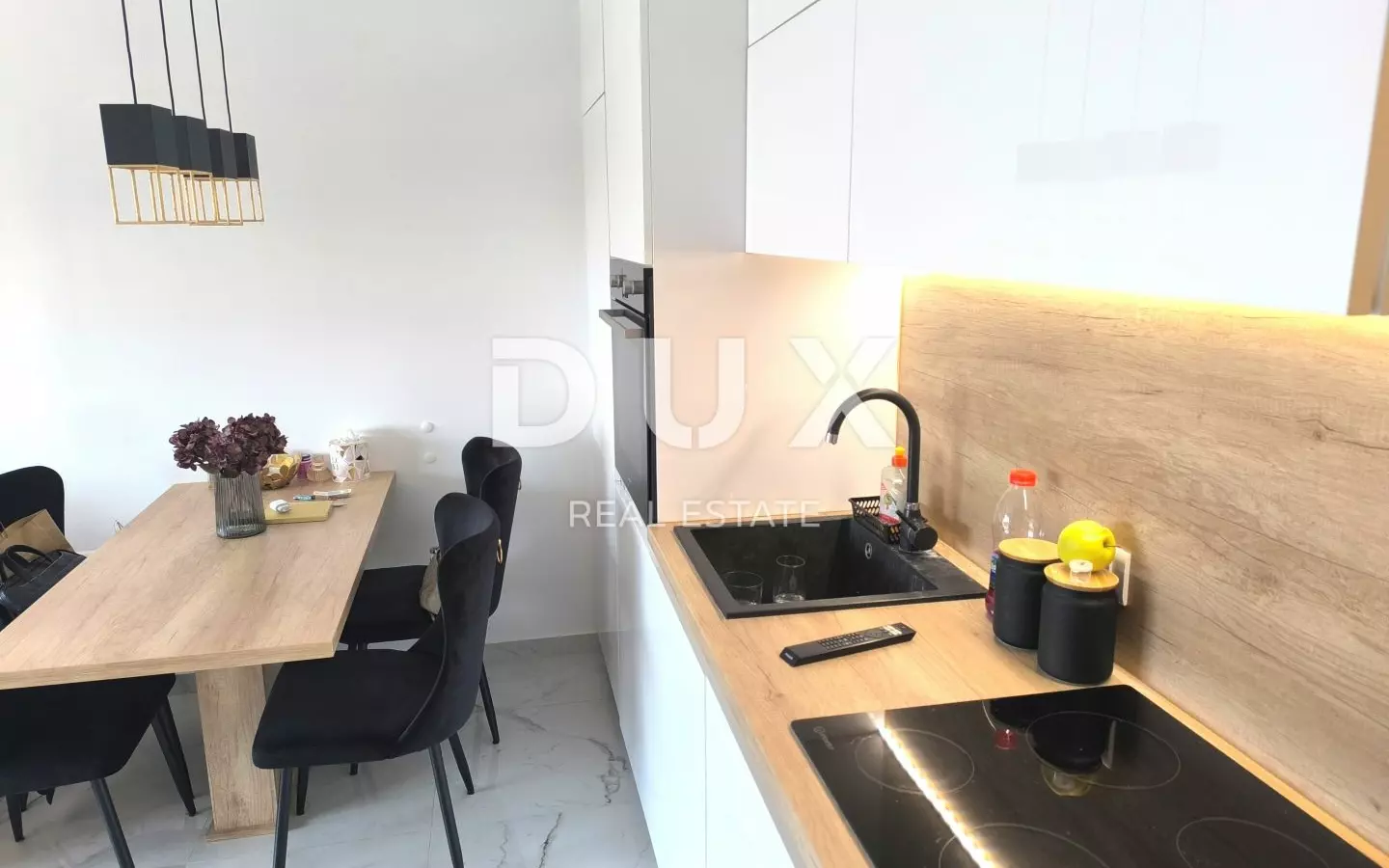 2-bedroom Apartment In Valdebek, Croatia (53 M²)