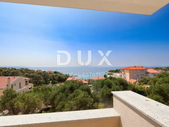 3-bedroom Apartment In Lun, Croatia (123 M²)