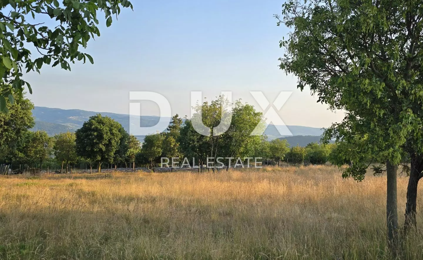 Land In Oprtalj, Croatia (6.758 M²)