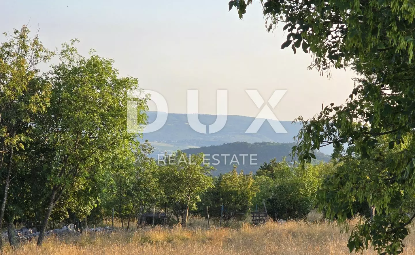 Land In Oprtalj, Croatia (6.758 M²)