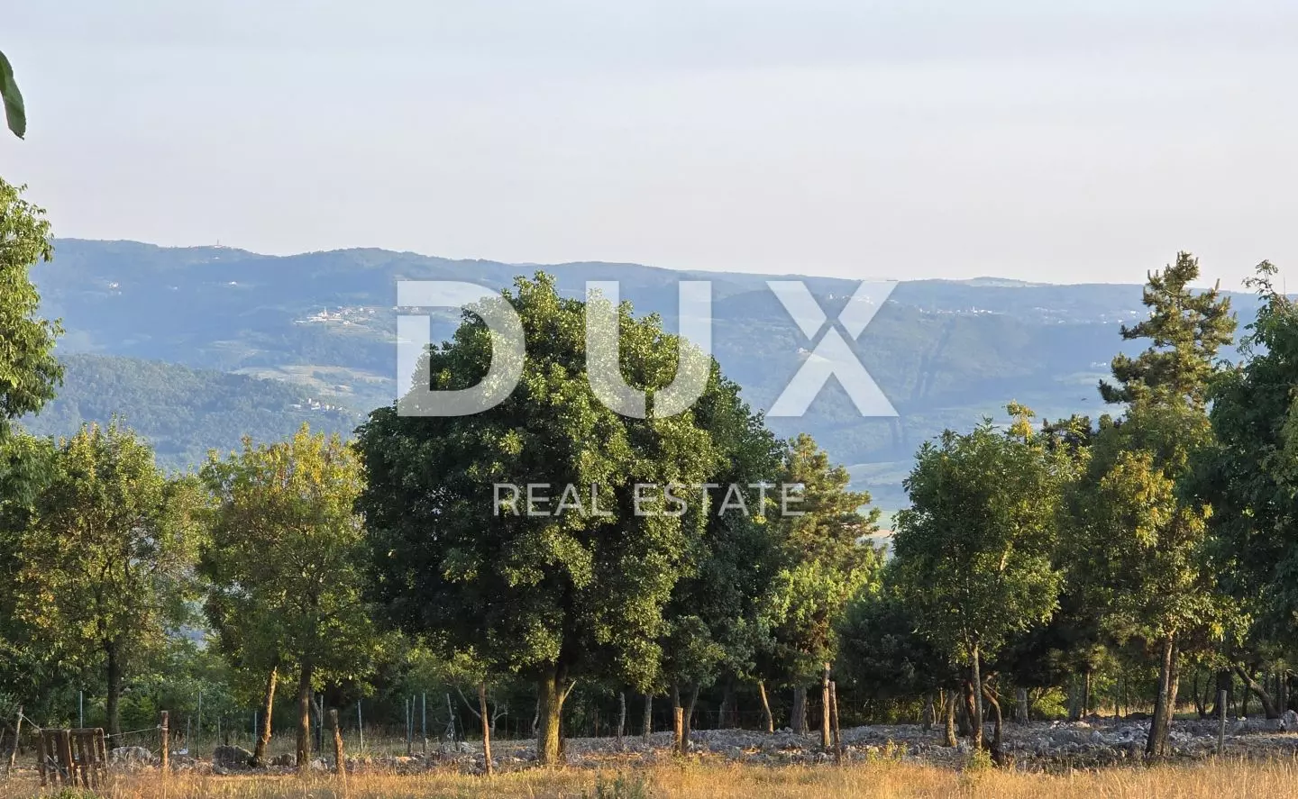Land In Oprtalj, Croatia (6.758 M²)