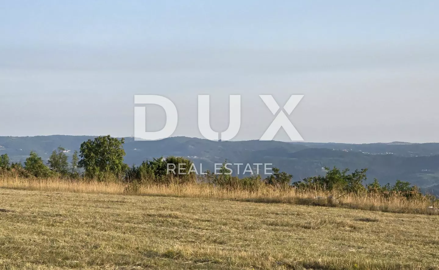 Land In Oprtalj, Croatia (6.758 M²)