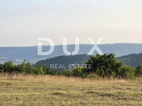 Land In Oprtalj, Croatia (6.758 M²)