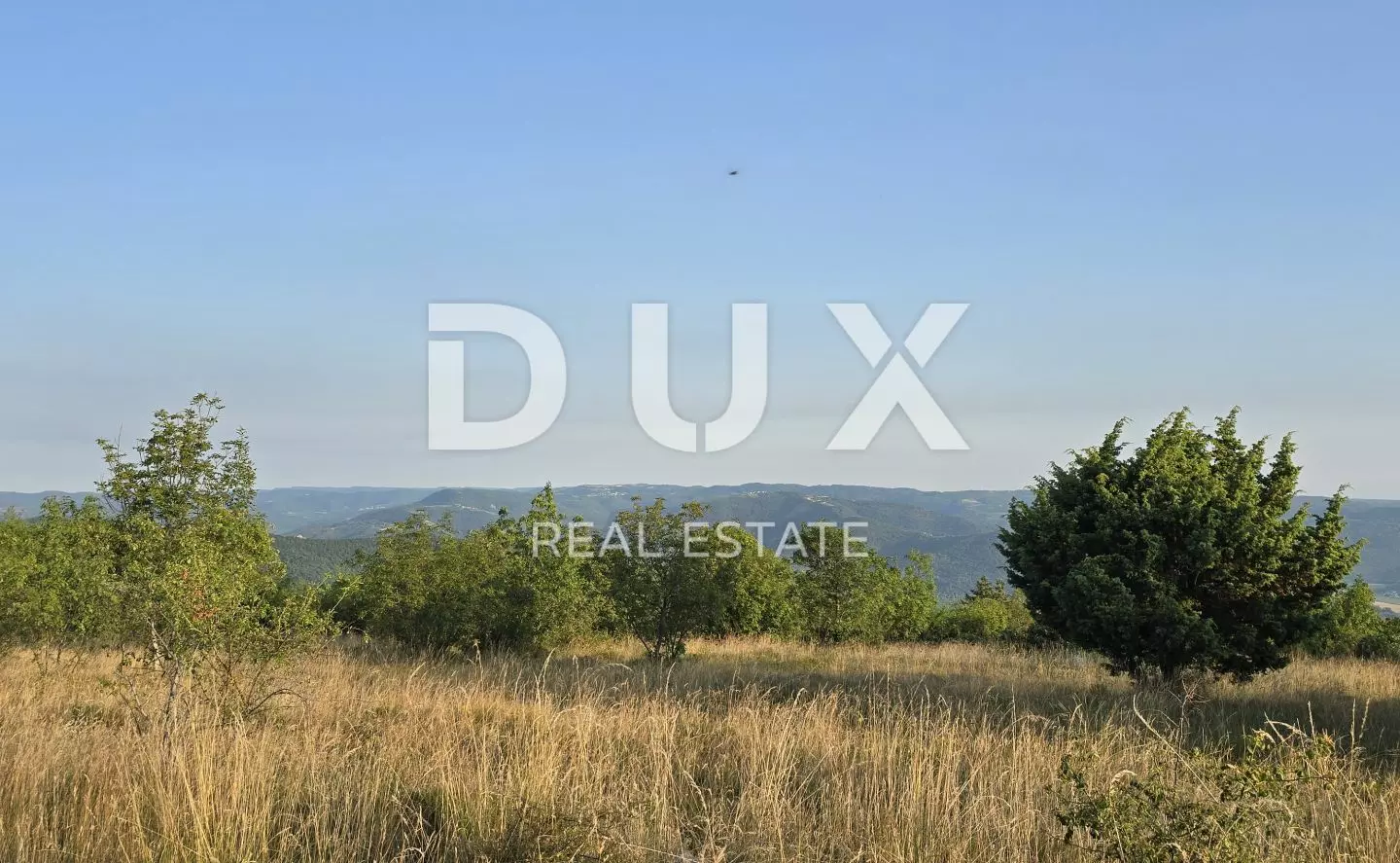 Land In Oprtalj, Croatia (6.758 M²)