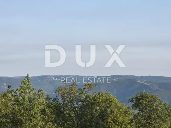 Land In Oprtalj, Croatia (6.758 M²)