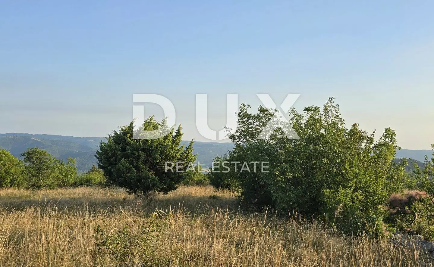 Land In Oprtalj, Croatia (6.758 M²)