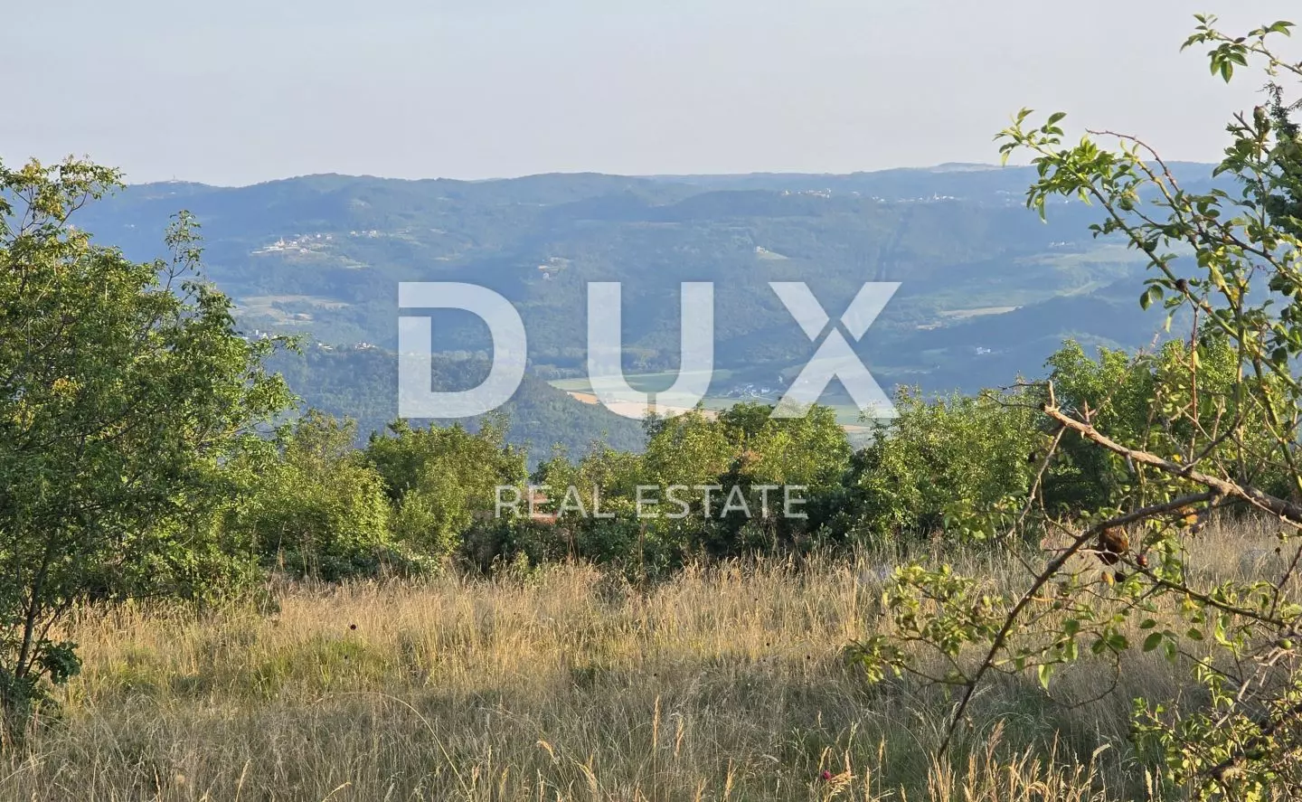 Land In Oprtalj, Croatia (6.758 M²)